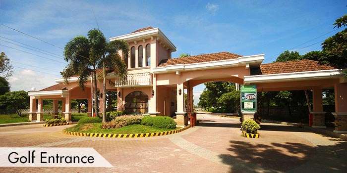 Golf Entrance of Beverly Place Golf Club