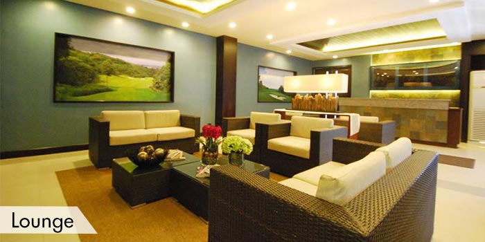 South Forbes Golf Club Lounge